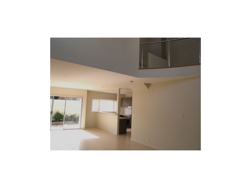 2/27e Gowlland Crescent, Callala Bay NSW 2540