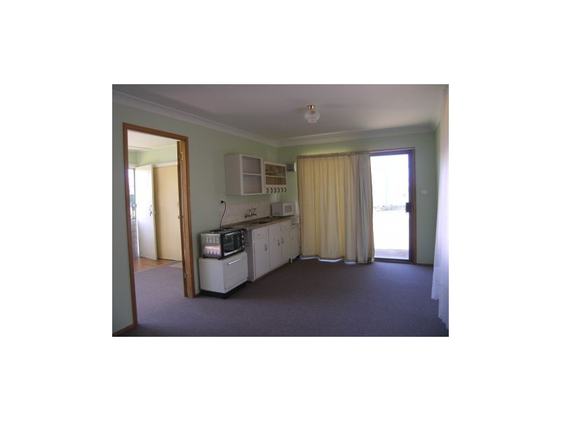 1/88 Adelaide Street, Greenwell Point NSW 2540