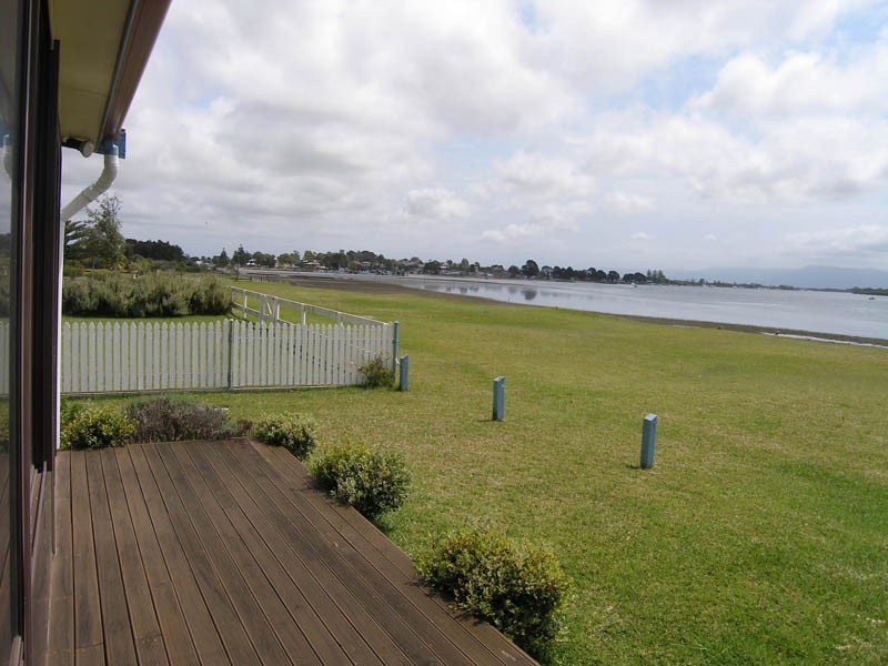 13 Orama Crescent, Orient Point NSW 2540