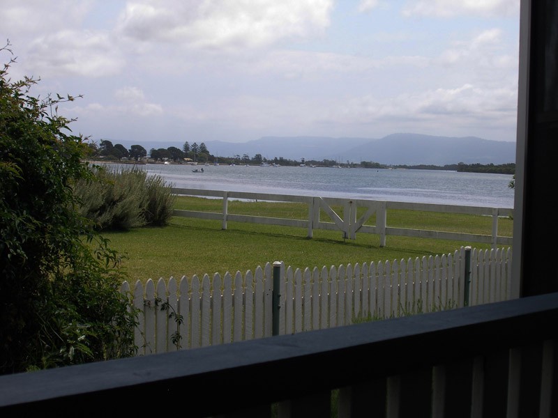 13 Orama Crescent, Orient Point NSW 2540