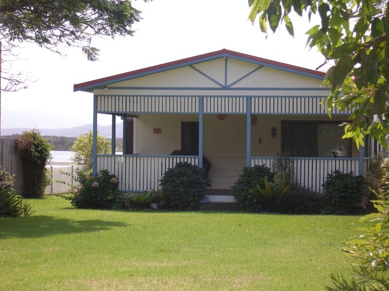 13 Orama Crescent, Orient Point NSW 2540