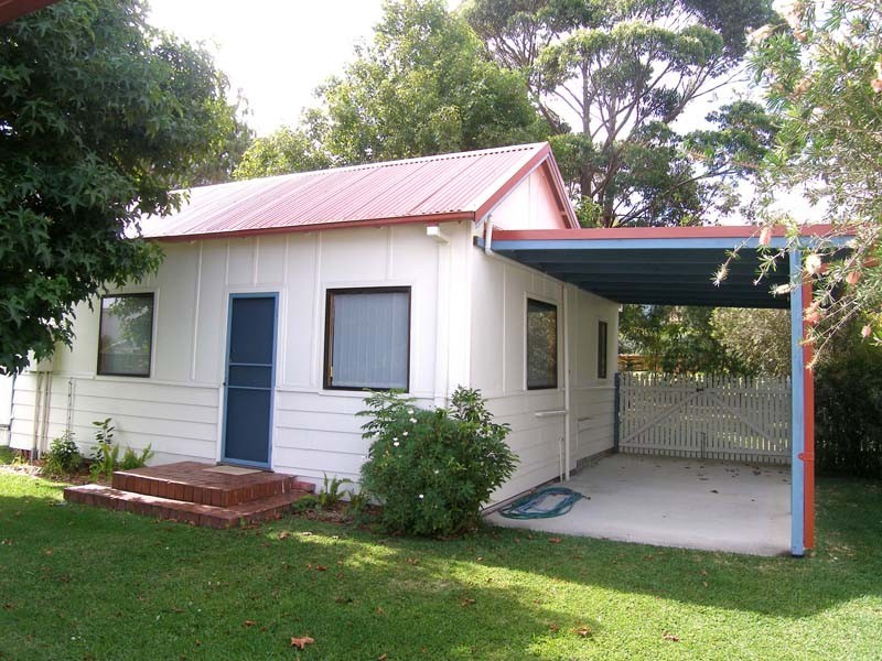 13 Orama Crescent, Orient Point NSW 2540