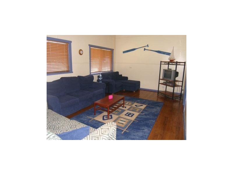 94  Penguin Head Road, Culburra Beach NSW 2540