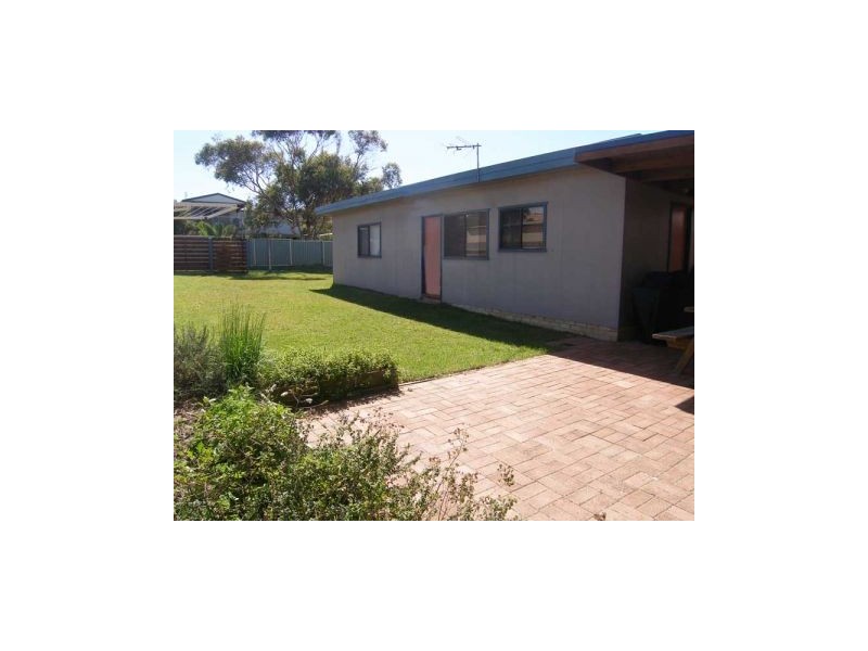 94  Penguin Head Road, Culburra Beach NSW 2540
