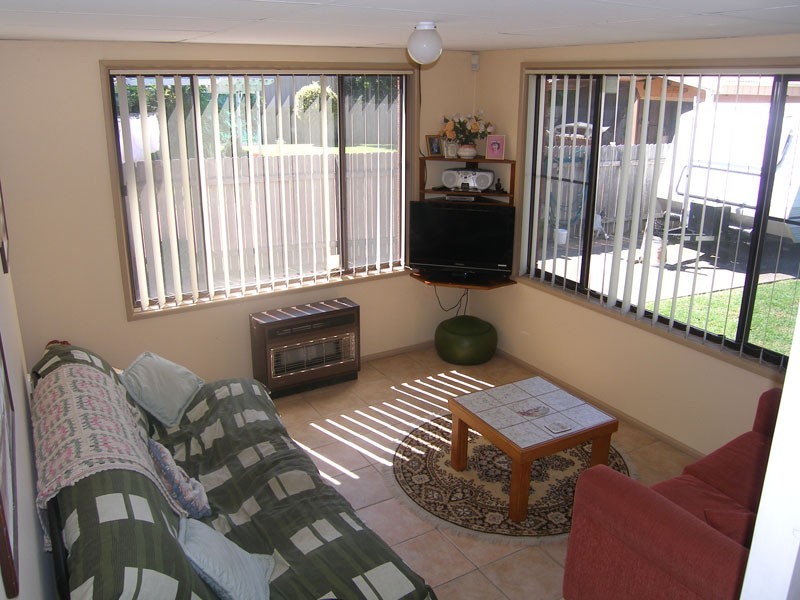 20 Adelaide Street, Greenwell Point NSW 2540