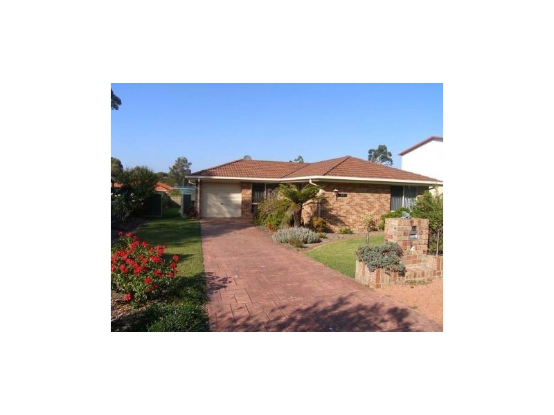 28 Stott Crescent, Callala Bay NSW 2540