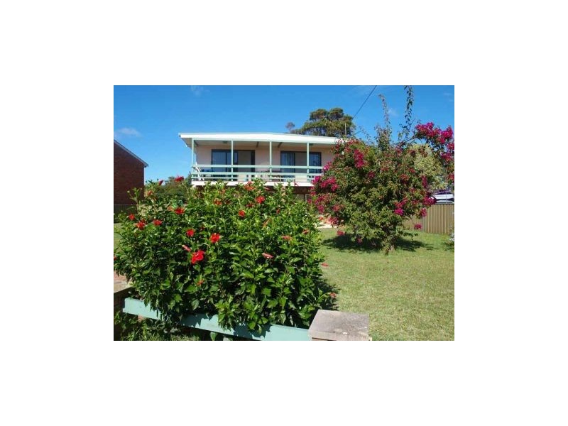 36 Adelaide Street, Greenwell Point NSW 2540