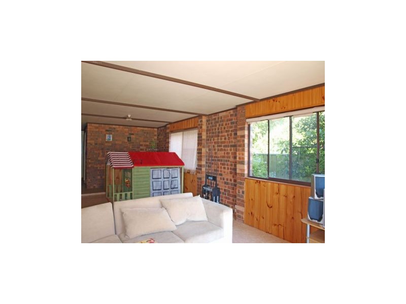 36 Adelaide Street, Greenwell Point NSW 2540