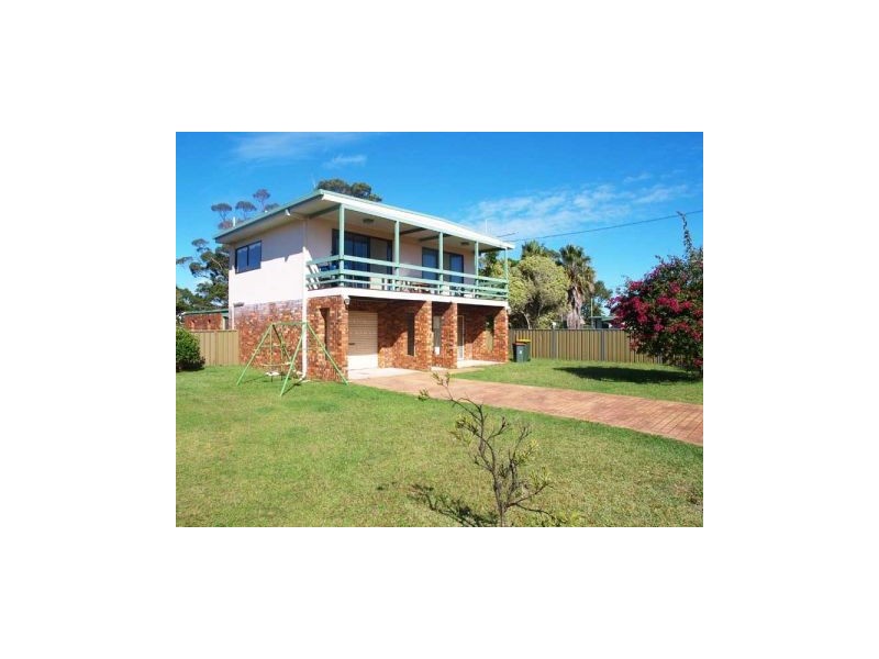 36 Adelaide Street, Greenwell Point NSW 2540