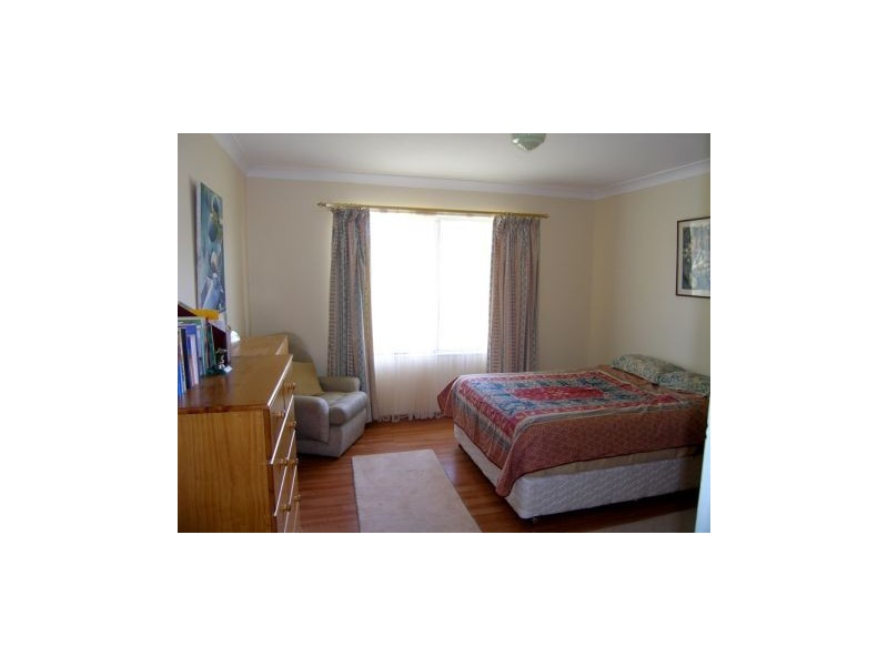 81 Osterley Avenue, Orient Point NSW 2540
