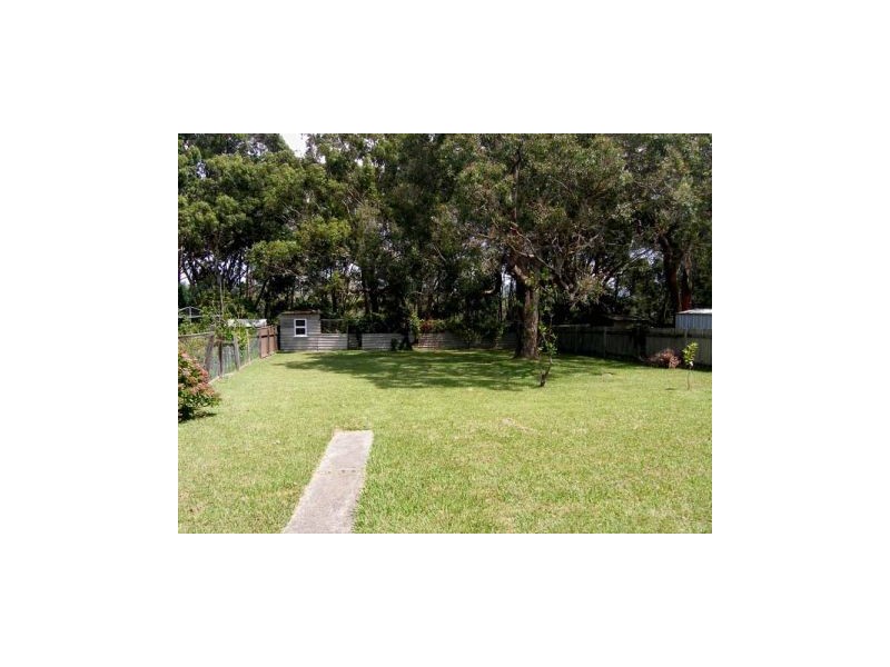 81 Osterley Avenue, Orient Point NSW 2540