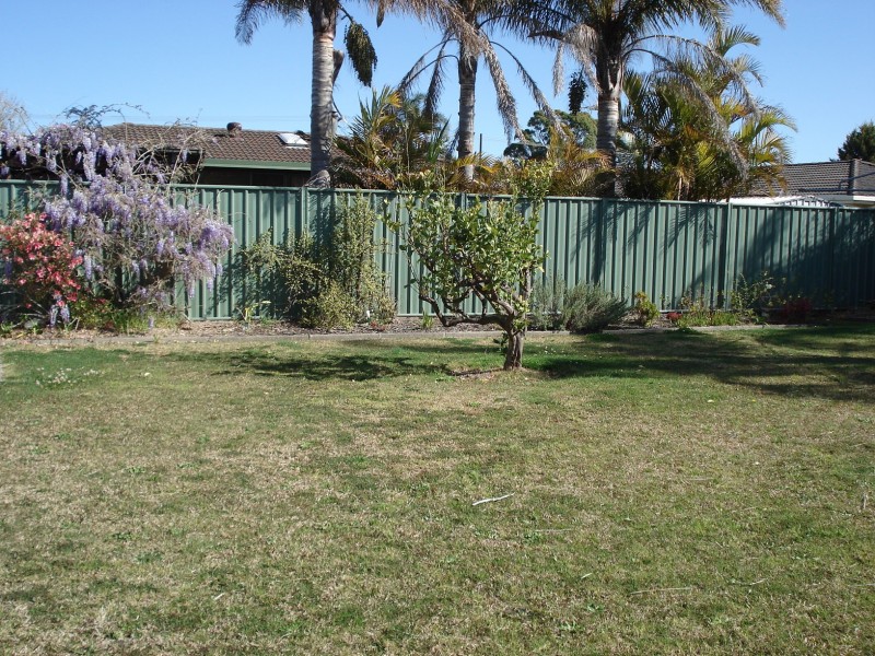 14 BISDEE PLACE, Nowra NSW 2541