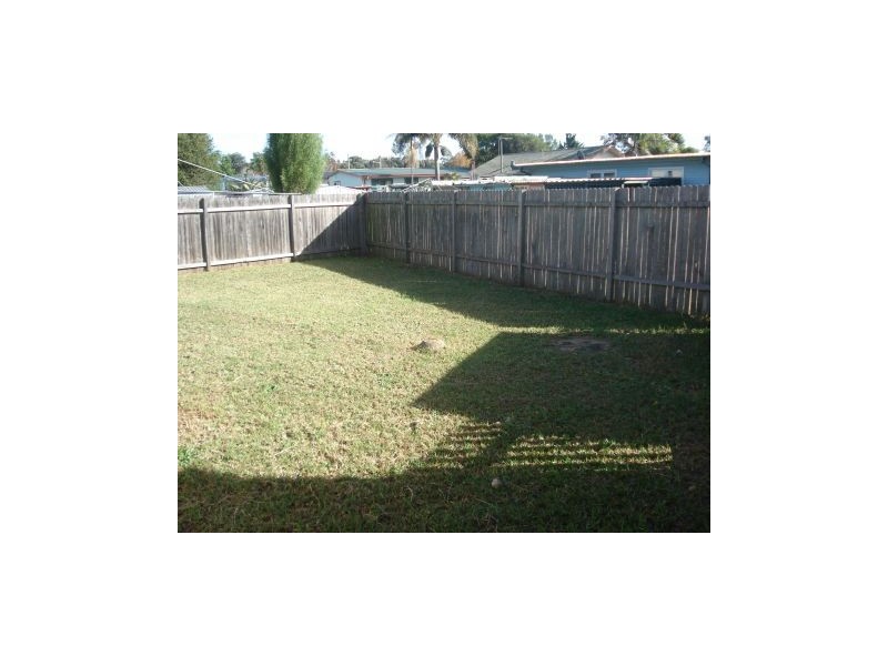 35 McKay Street, Nowra NSW 2541