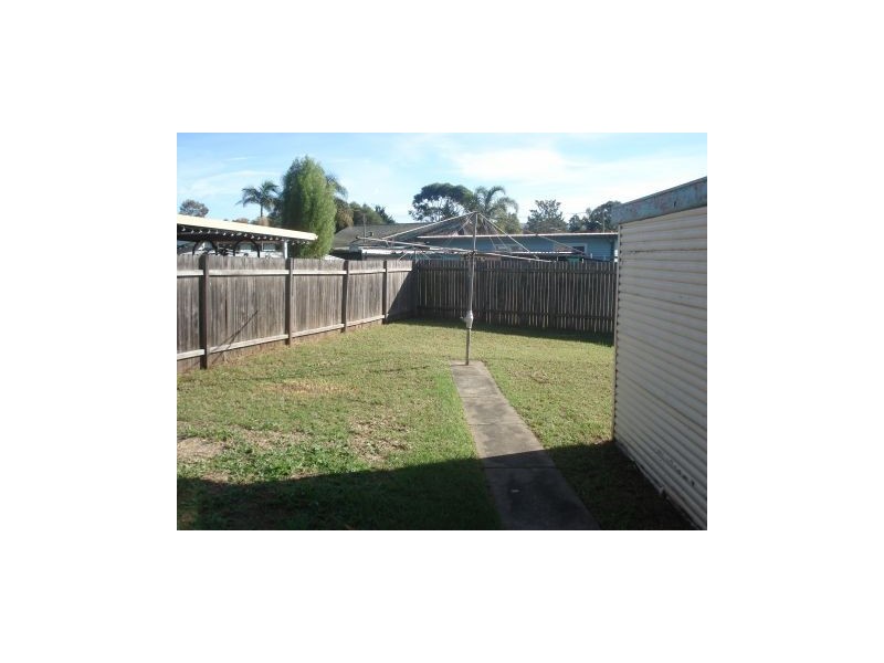 35 McKay Street, Nowra NSW 2541