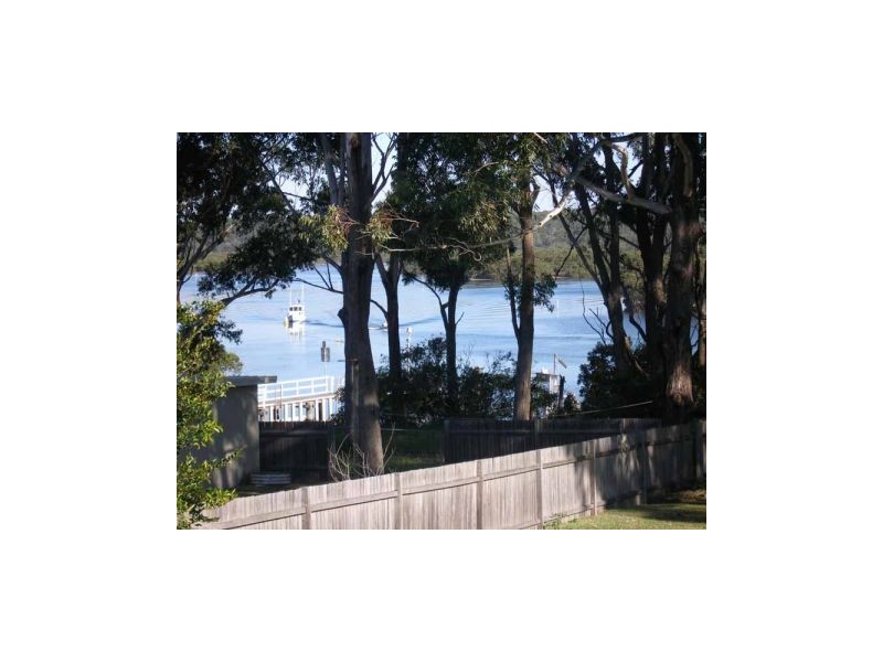 24 Orontes, Orient Point NSW 2540
