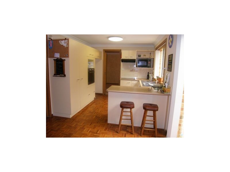 48 Hollingsworth Crescent, Callala Bay NSW 2540