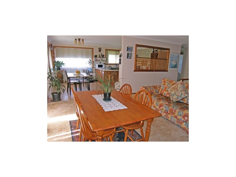 24 Orama Crescent, Orient Point NSW 2540