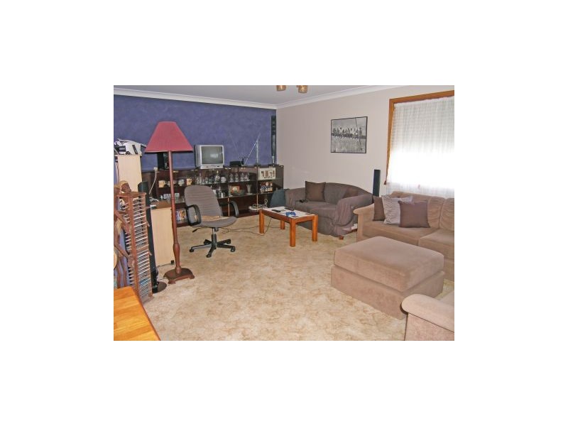 24 Orama Crescent, Orient Point NSW 2540