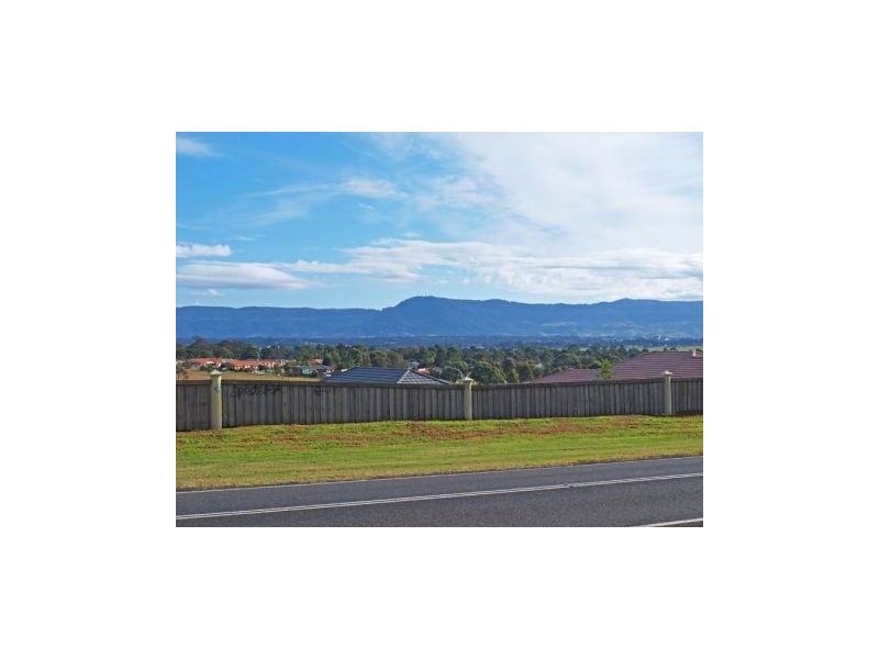 136 Old Southern Road, Worrigee NSW 2540