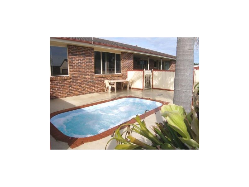 1 Silvermere Street, Culburra Beach NSW 2540