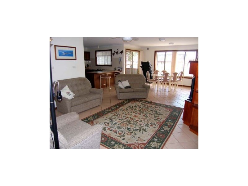 1 Silvermere Street, Culburra Beach NSW 2540