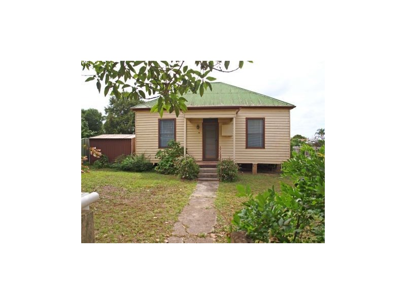 48 West Street, Nowra NSW 2541