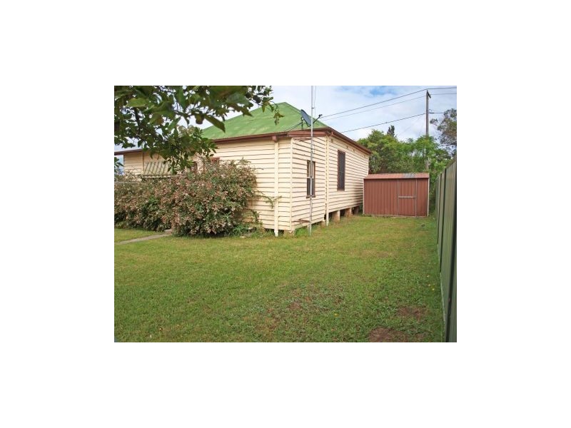 48 West Street, Nowra NSW 2541