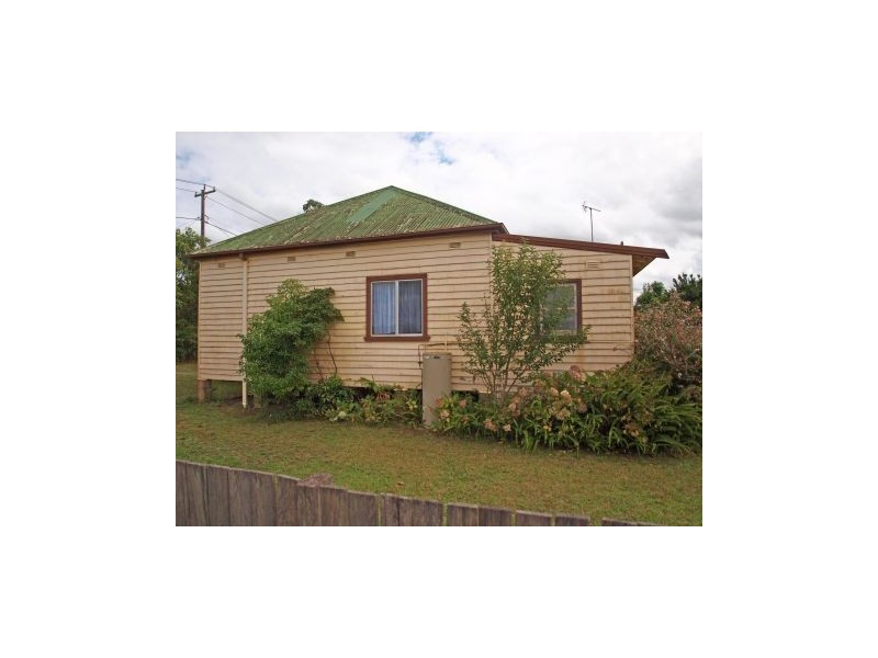 48 West Street, Nowra NSW 2541