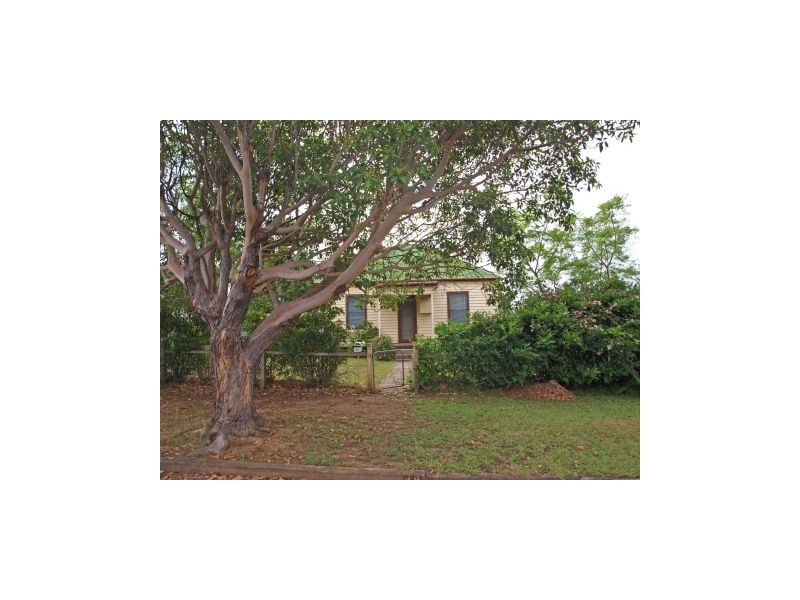 48 West Street, Nowra NSW 2541