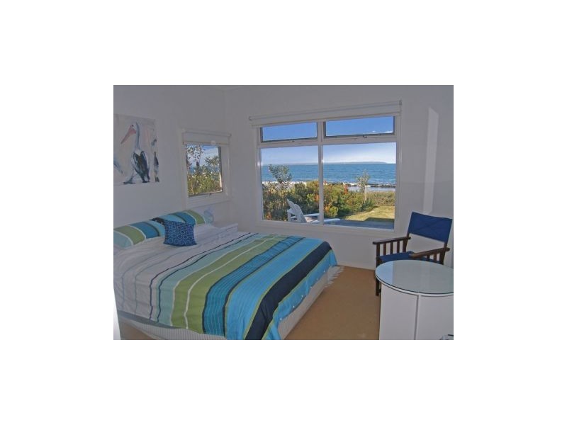63 Quay Road, Callala Beach NSW 2540