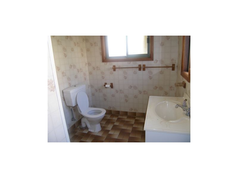 91 Orama Crescent, Orient Point NSW 2540