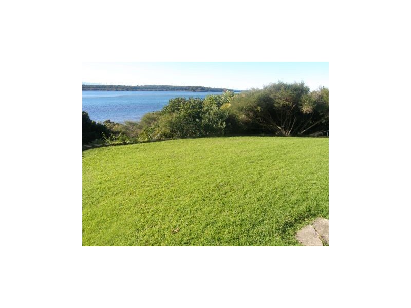 91 Orama Crescent, Orient Point NSW 2540