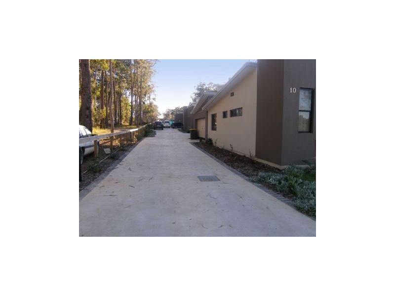 3/10 Cook Street, Callala Bay NSW 2540