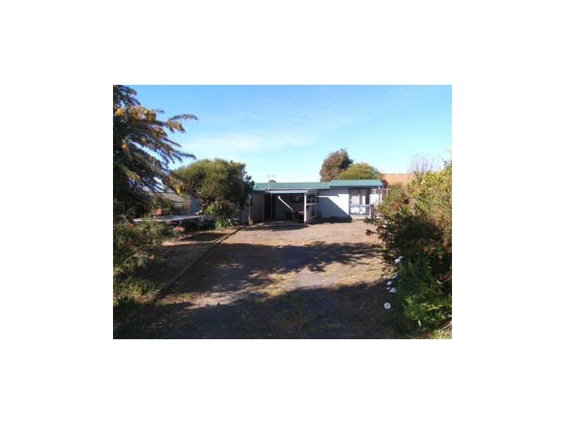 4 Church Street, Greenwell Point NSW 2540