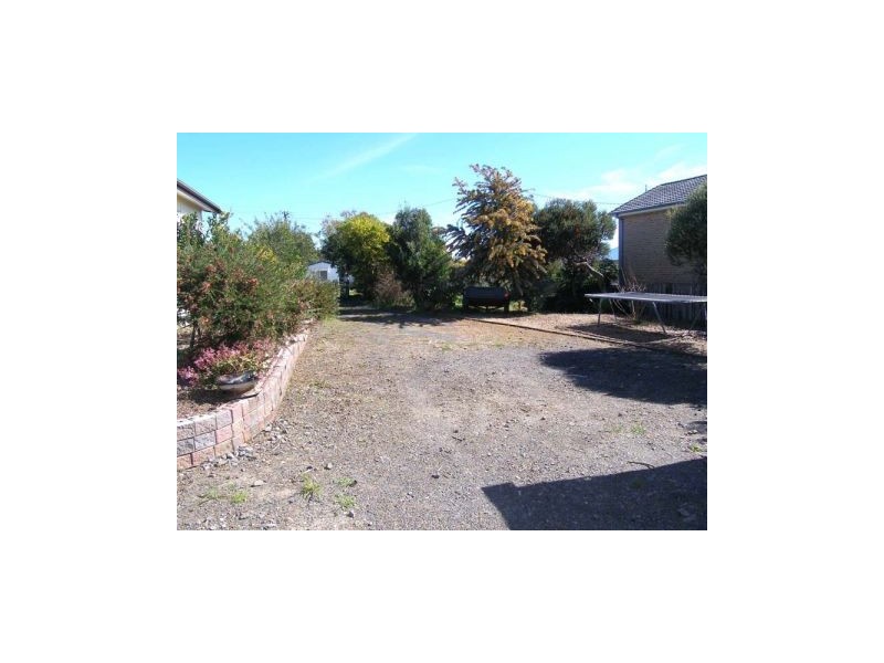 4 Church Street, Greenwell Point NSW 2540