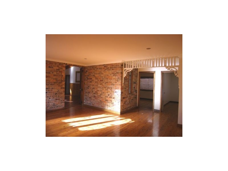 16 Carlton Cres, Culburra Beach NSW 2540