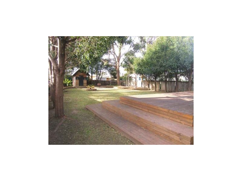 16 Carlton Cres, Culburra Beach NSW 2540