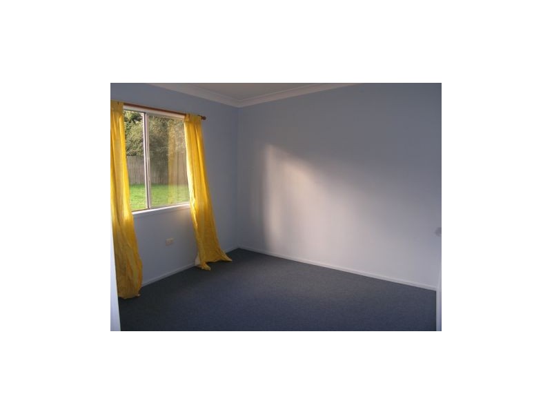 27 South Street, Greenwell Point NSW 2540