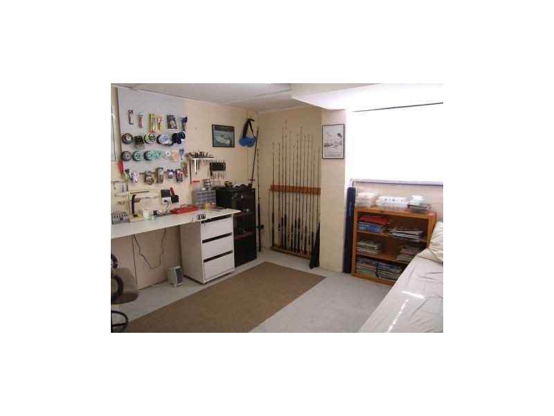 6 Comarong Street, Greenwell Point NSW 2540