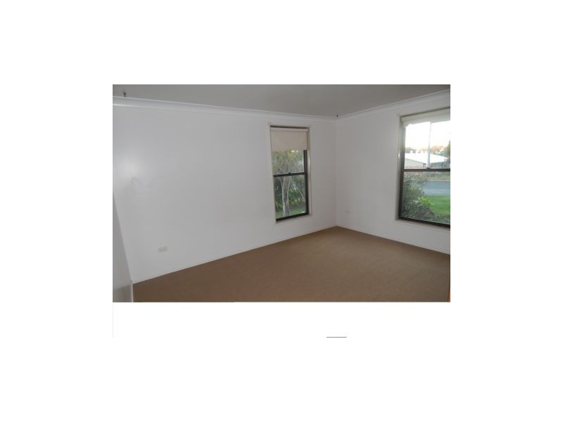 8a Cook Street, Callala Bay NSW 2540