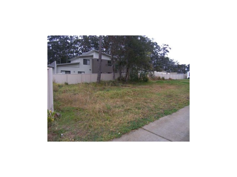 8b Cook Street, Callala Bay NSW 2540