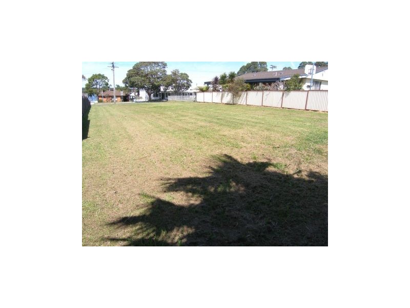 81 Greenwell Point Road, Greenwell Point NSW 2540