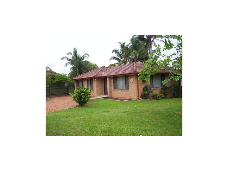 10 Devlin Avenue, North Nowra NSW 2541