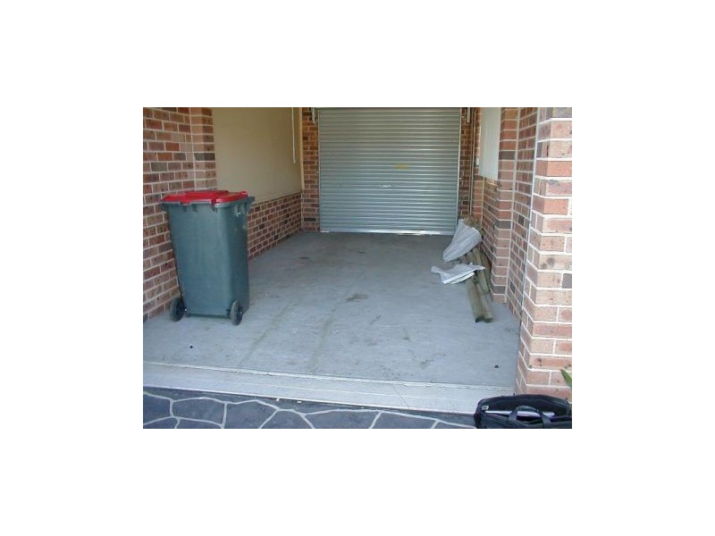 9 Olympic Drive, West Nowra NSW 2541