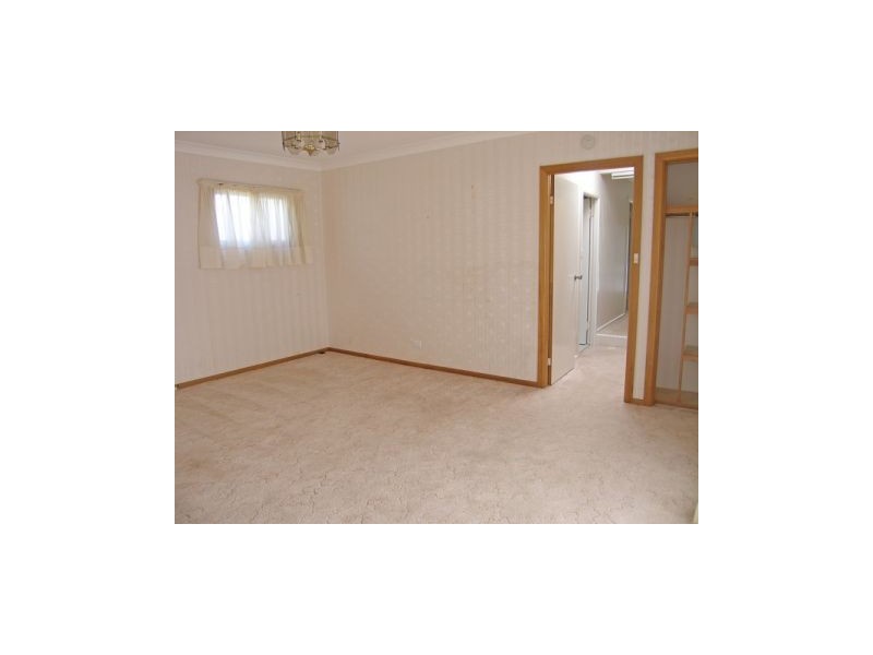 8 Seagull Street, Culburra Beach NSW 2540