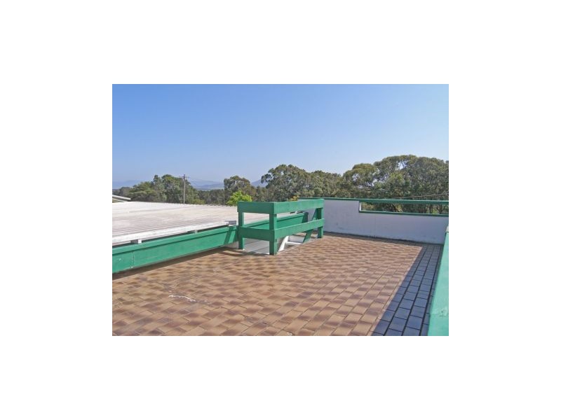 8 Seagull Street, Culburra Beach NSW 2540