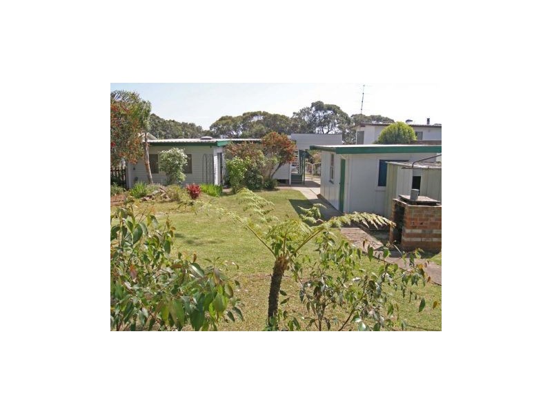 8 Seagull Street, Culburra Beach NSW 2540