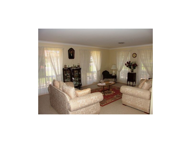 1 Colgan Close, Callala Bay NSW 2540