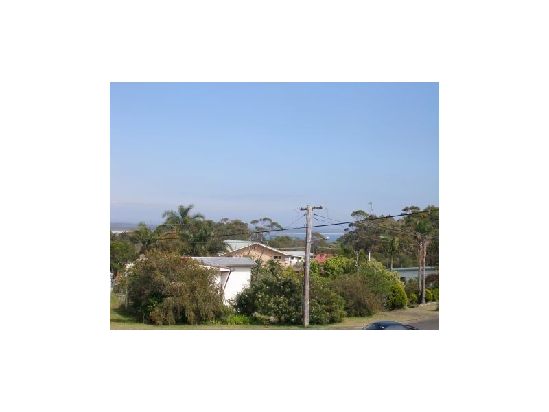10 Crookhaven Parade, Currarong NSW 2540