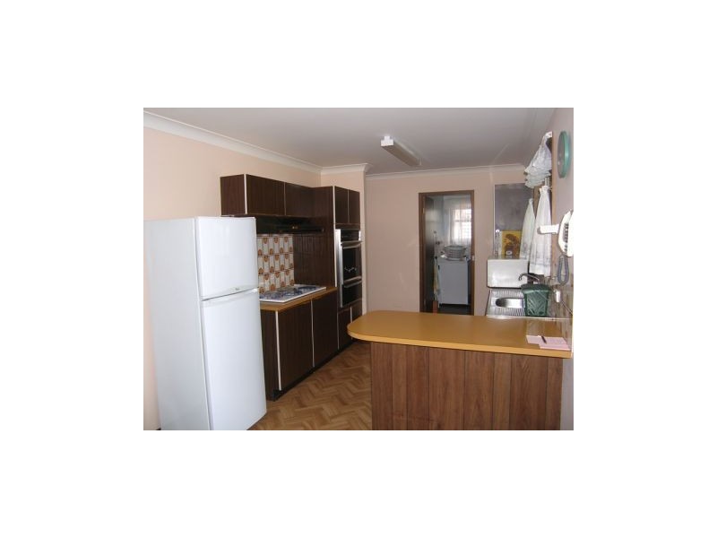 51 Greenwell Point Road, Greenwell Point NSW 2540